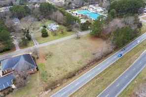 Par A Hayes Road, Hayes VA 23072