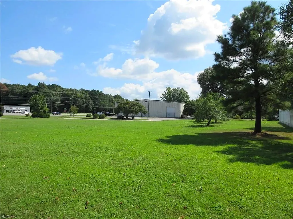 2019 George Washington Memorial Highway, Yorktown — photo