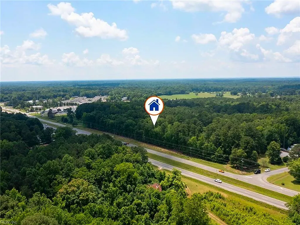 13+Ac George Washington Memorial Highway, Gloucester — photo