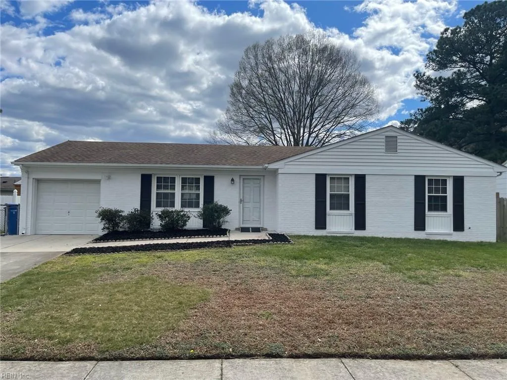 3404 Newport Drive, Chesapeake VA 23321