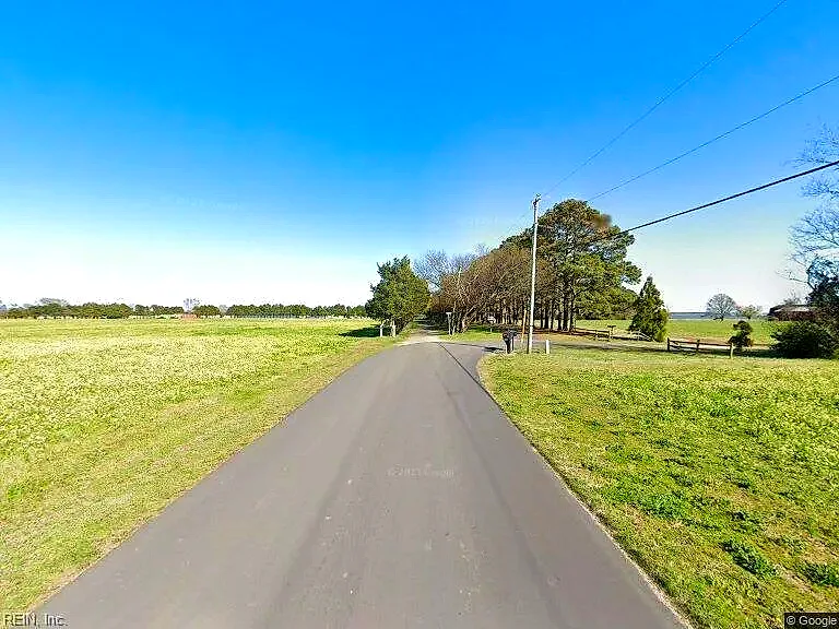 Rt 615 Southend Rd / Parker Ln, Knotts Island — photo