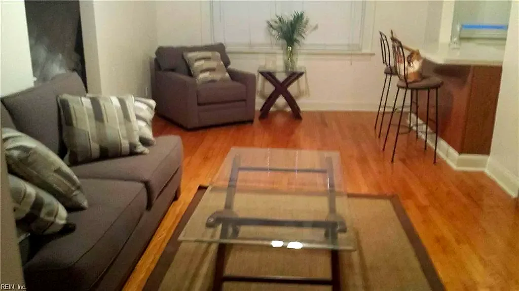 9641 Norfolk Avenue #104, Norfolk — photo