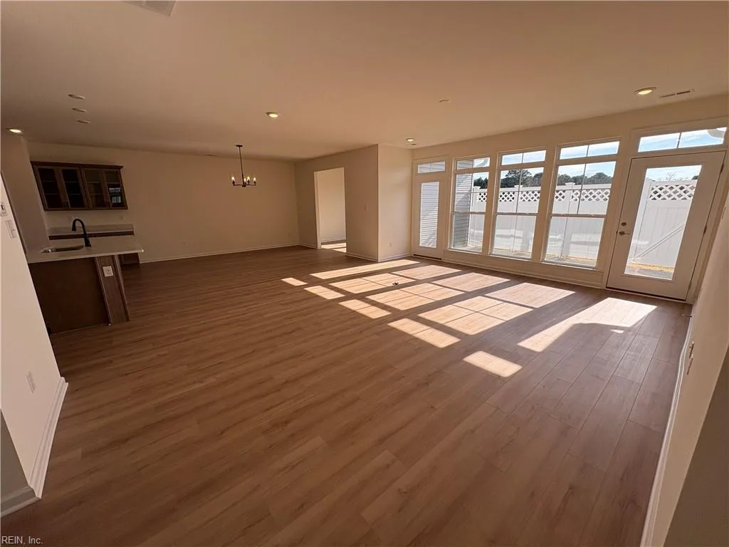 224 St. Pauls Avenue #32-3, Smithfield — photo