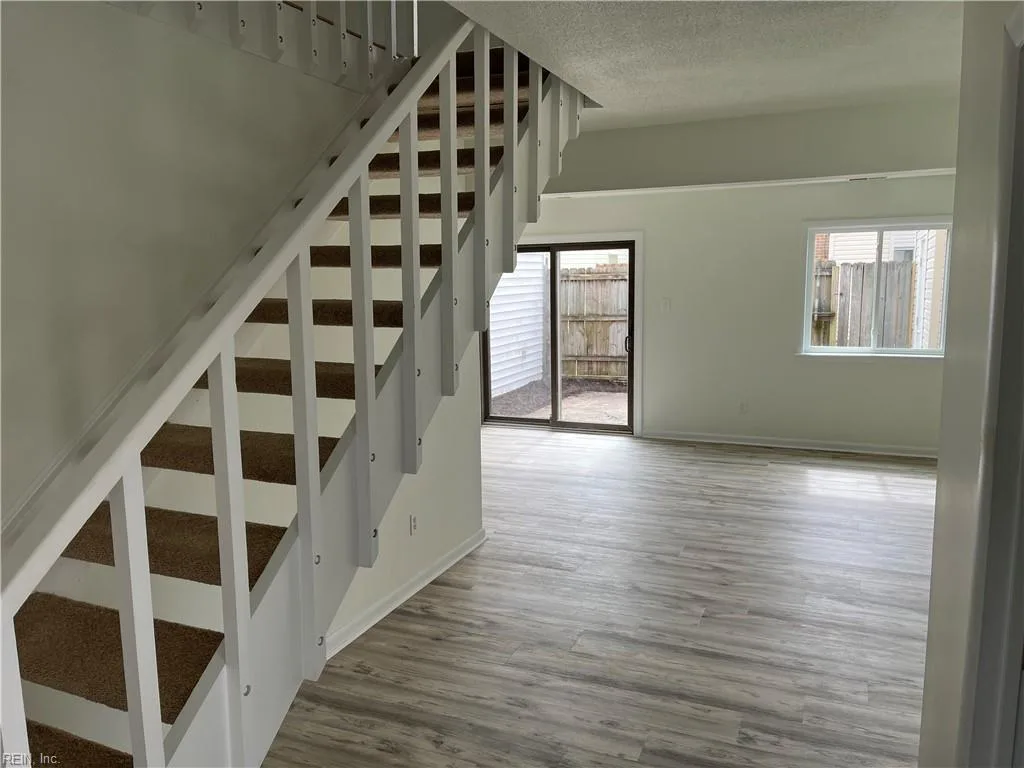 5015 Dunderdale Court, Virginia Beach — photo