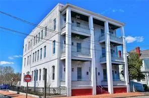 448 Dinwiddie St #102, Portsmouth — photo