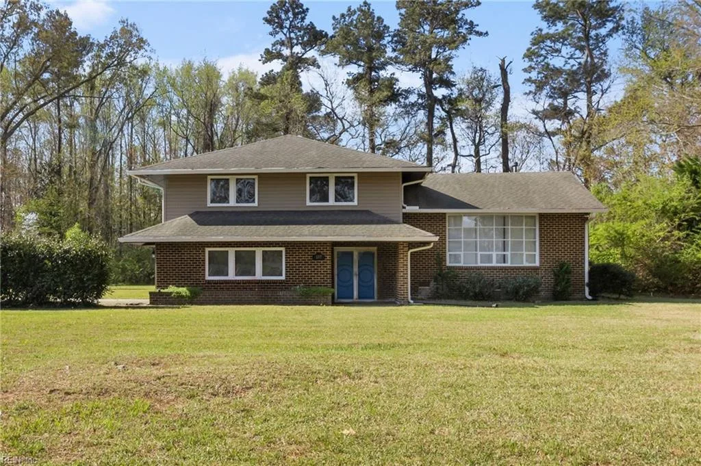 107 Harvey St, Elizabeth City — photo