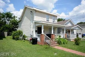 2402 Elm Ave #1, Portsmouth — photo