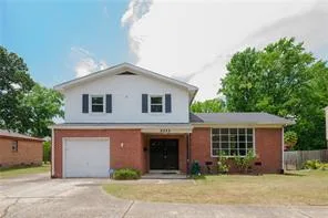 2211 N Armistead Ave, Hampton — photo