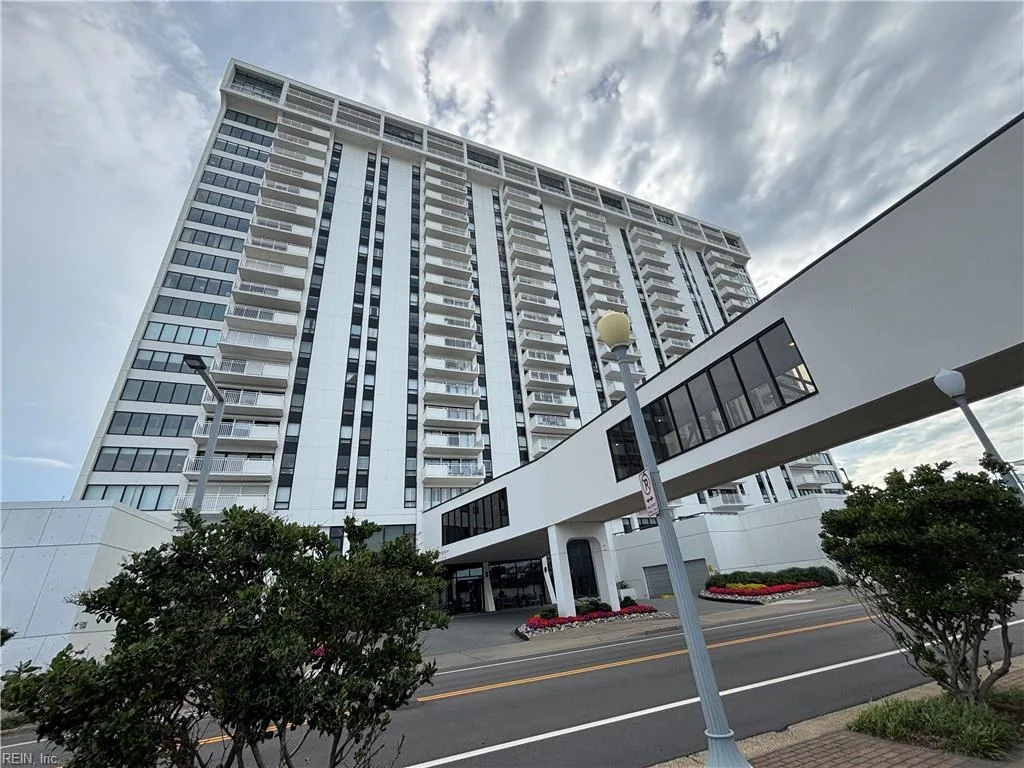 4004 Atlantic AVE #204, VIRGINIABEACH VA 23451