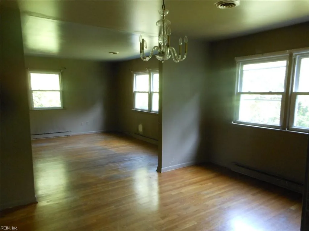 9618 Carver Dr, Newport News — photo