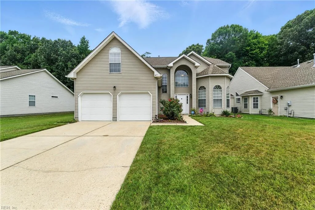877 Holbrook DR, NEWPORTNEWS VA 23602
