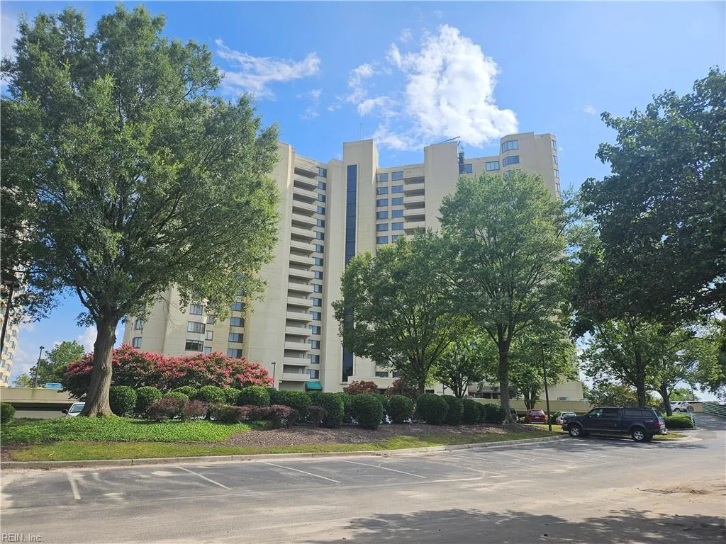 7505 River Rd #3c, Newport News — photo
