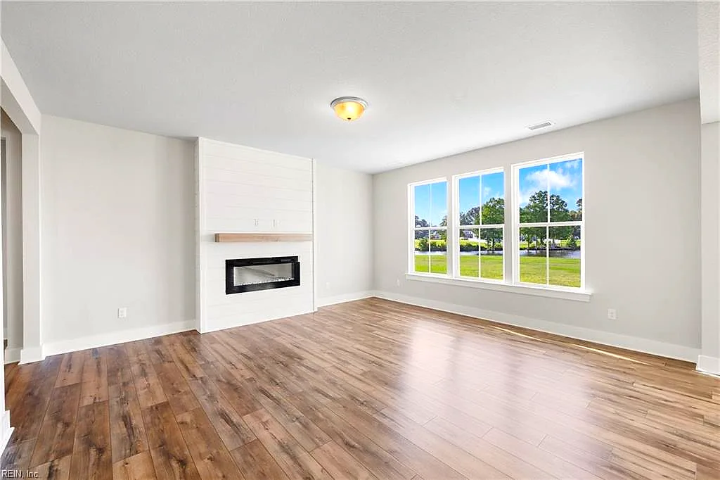 Mm Windswept Pines (Squire ) Rn, Moyock — photo