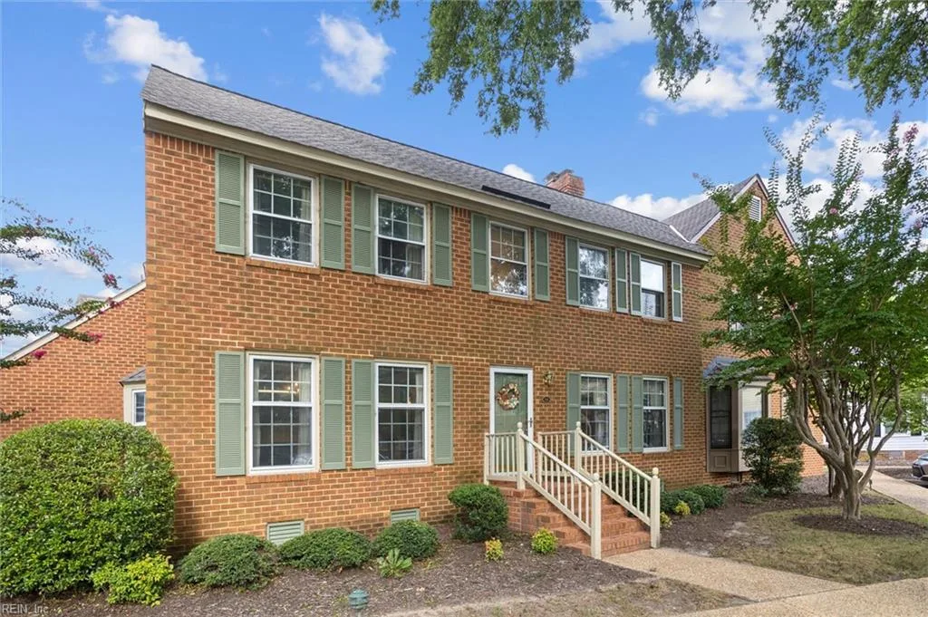 19 Capps Quarters, Hampton — photo