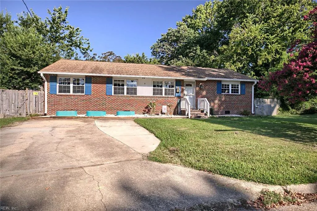 7 Maverick Ct, Hampton — photo
