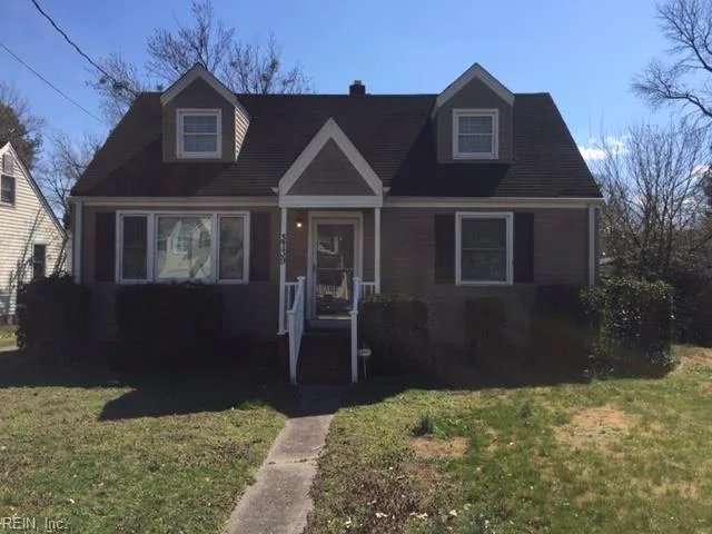 3739 Tait Ter, Norfolk — photo