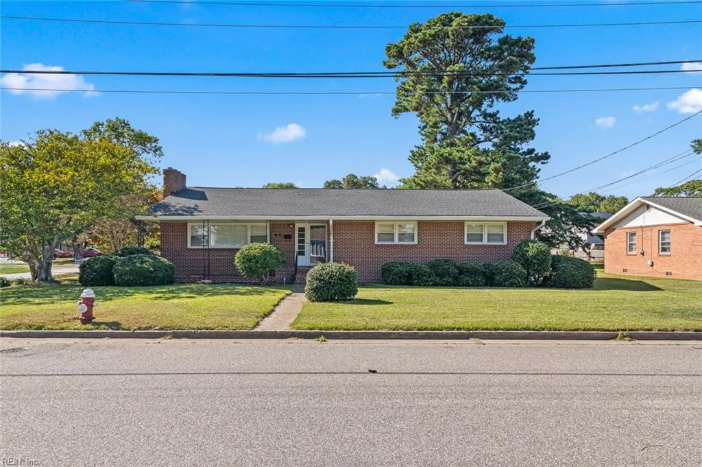 30 Whipple Dr, Hampton — photo