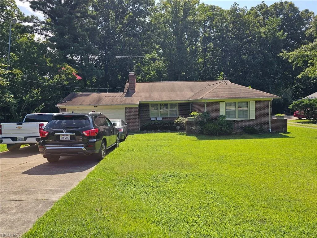 502 Ironbound RD, WILLIAMSBURG VA 23188