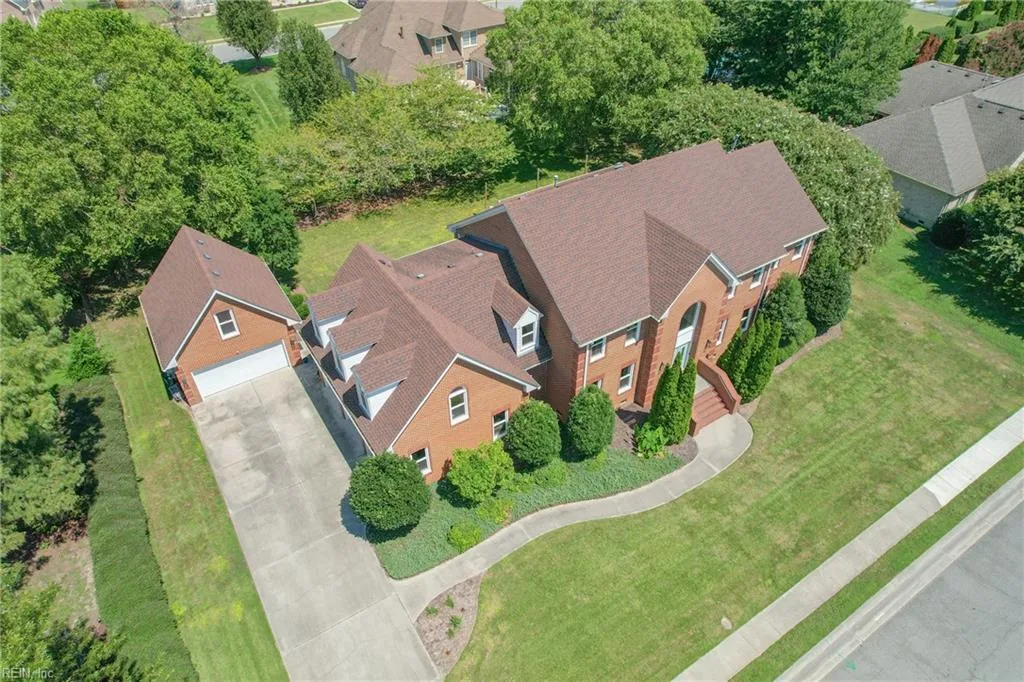 127 Nansemond Pointe DR, SUFFOLK VA 23435