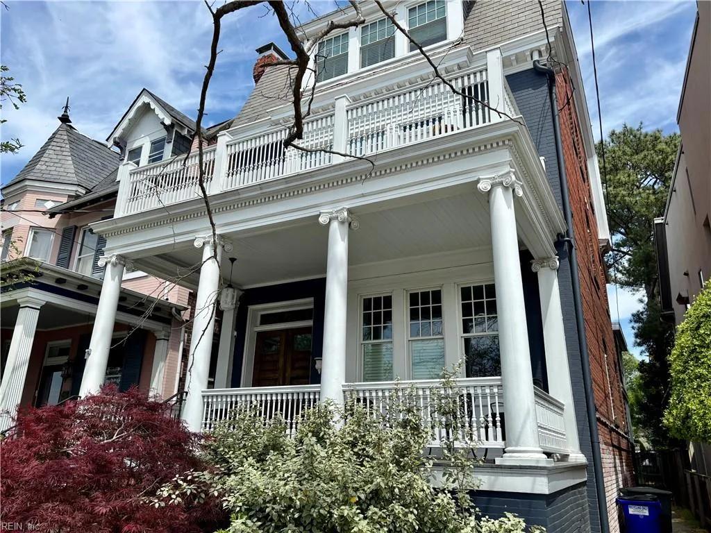 522 Mowbray ARCH, NORFOLK VA 23507