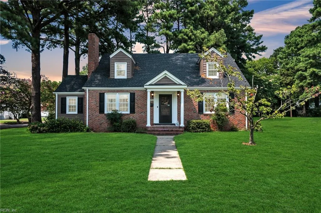 2832 Tait Ter, Norfolk — photo