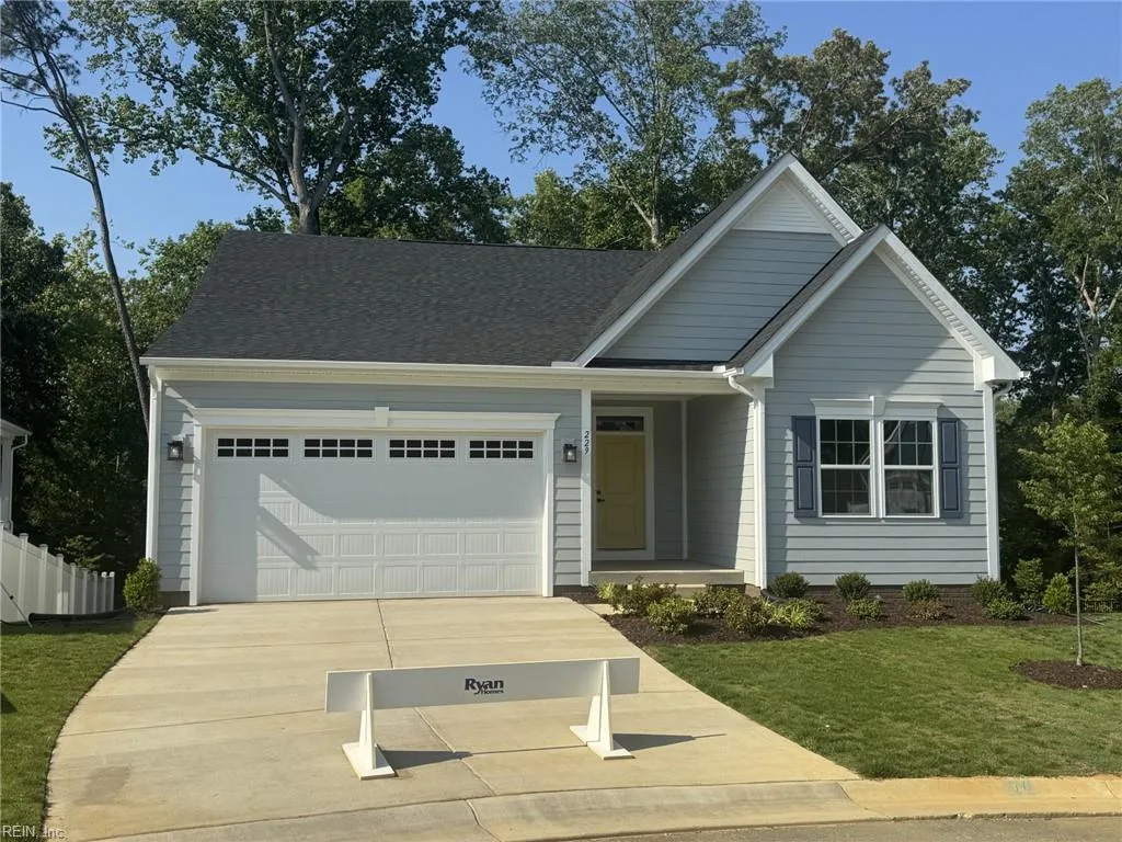 229 Woodcreek RD, WILLIAMSBURG VA 23185