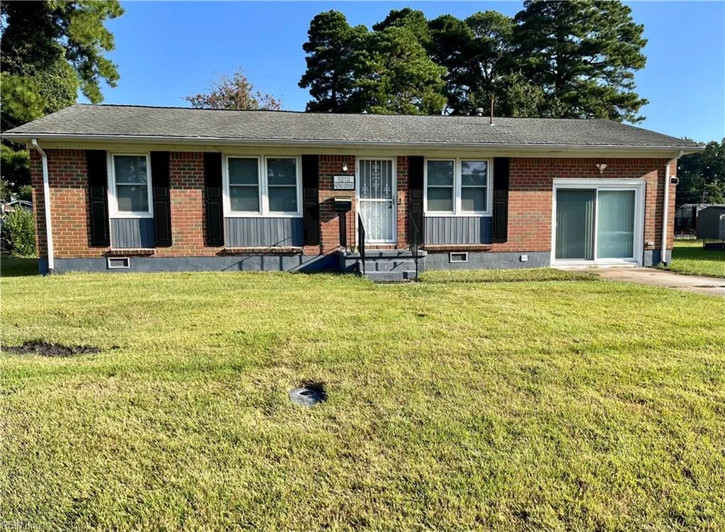 1212 Nero Dr, Portsmouth — photo