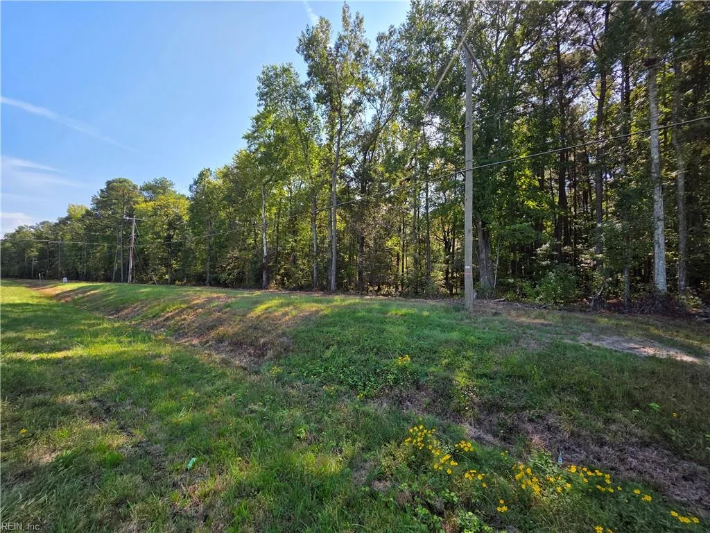 Lot 2 George Washington Mem. Hwy, Gloucester — photo