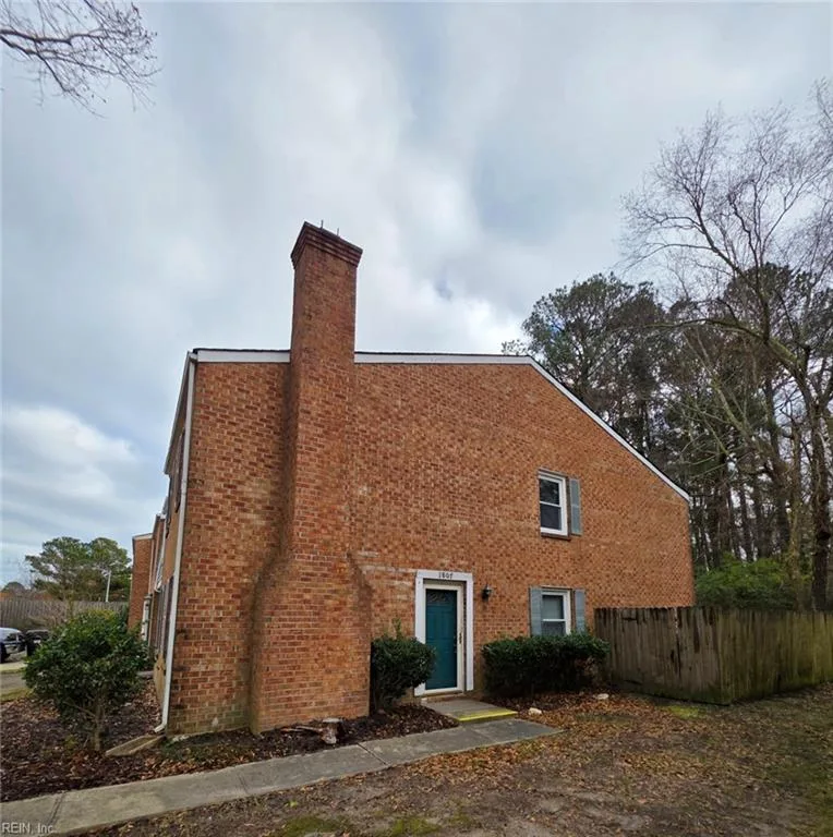 1807 E Durham, Virginia Beach — photo