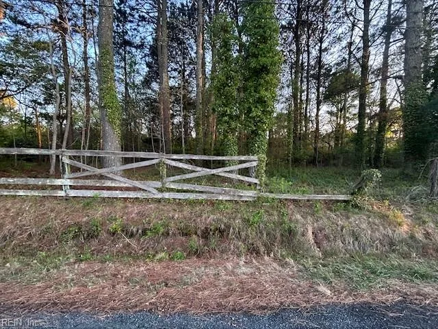 10306 Brownsville Rd, Nassawadox — photo