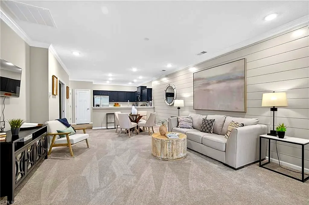 Mm Beacon @ Villages At Bartlett Station, Carrollton — photo