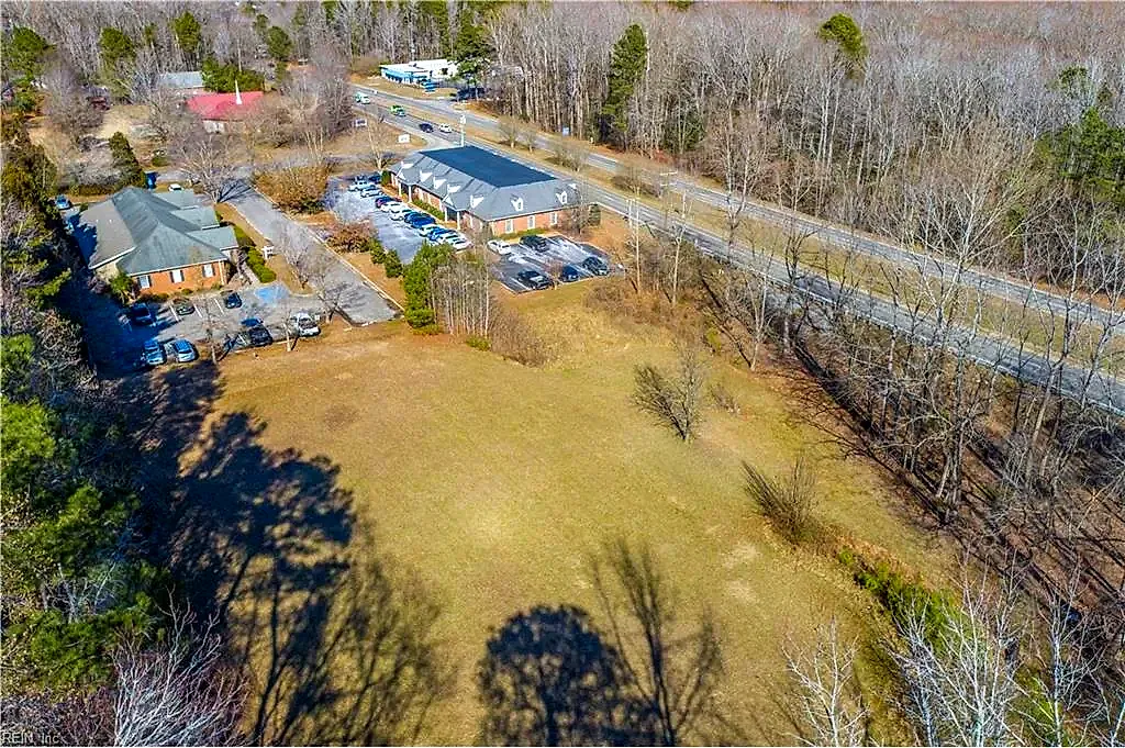 1.97ac Fox Hunt Ln, Gloucester — photo