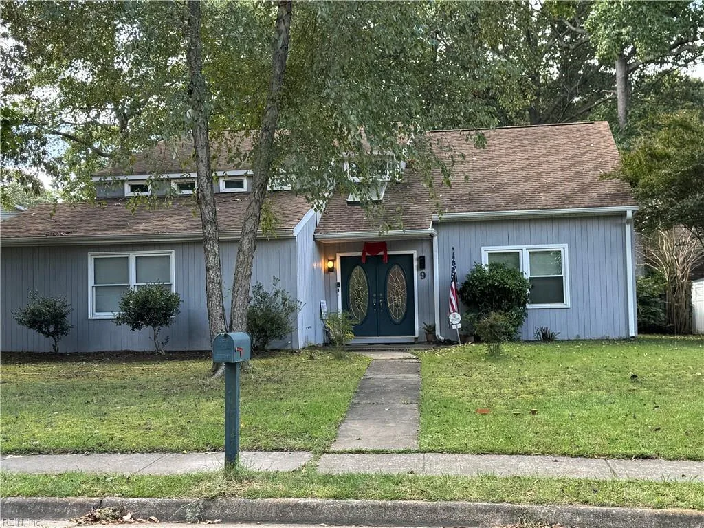 9 Kenilworth DR, HAMPTON VA 23666