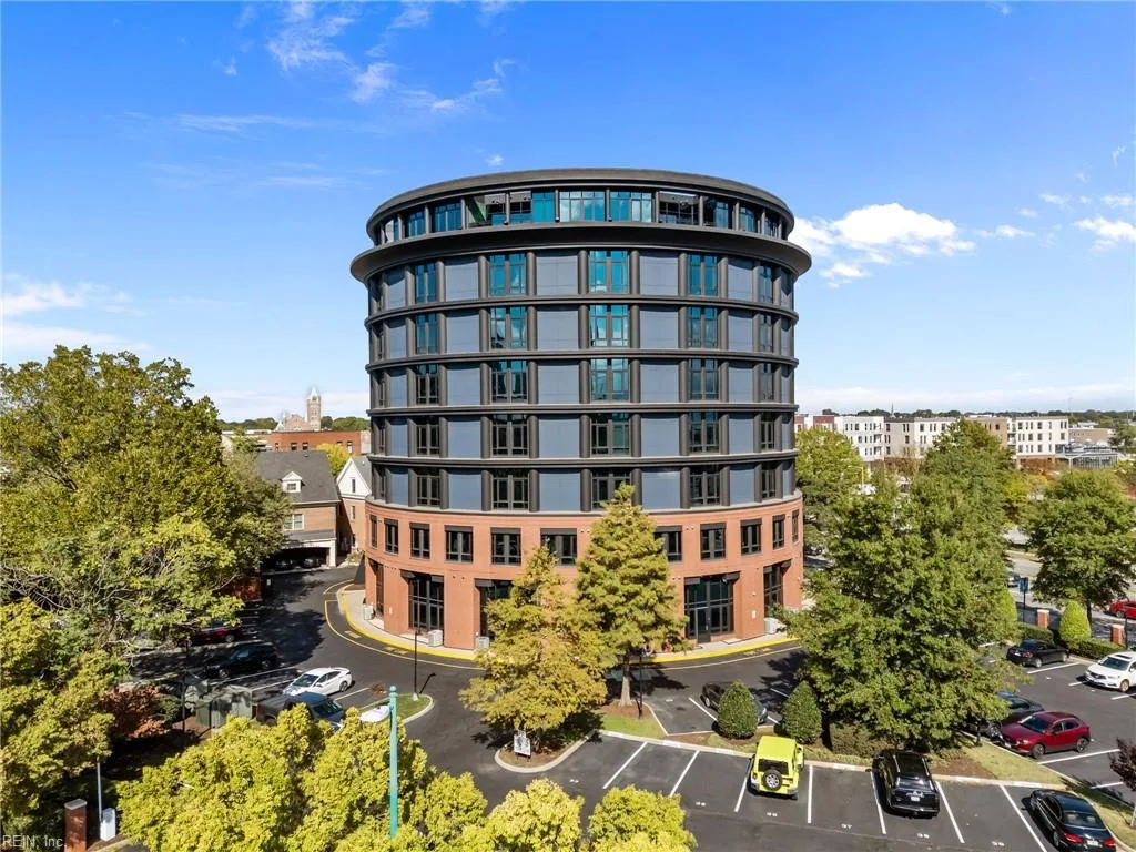 415 Saint Pauls Blvd #509, Norfolk — photo