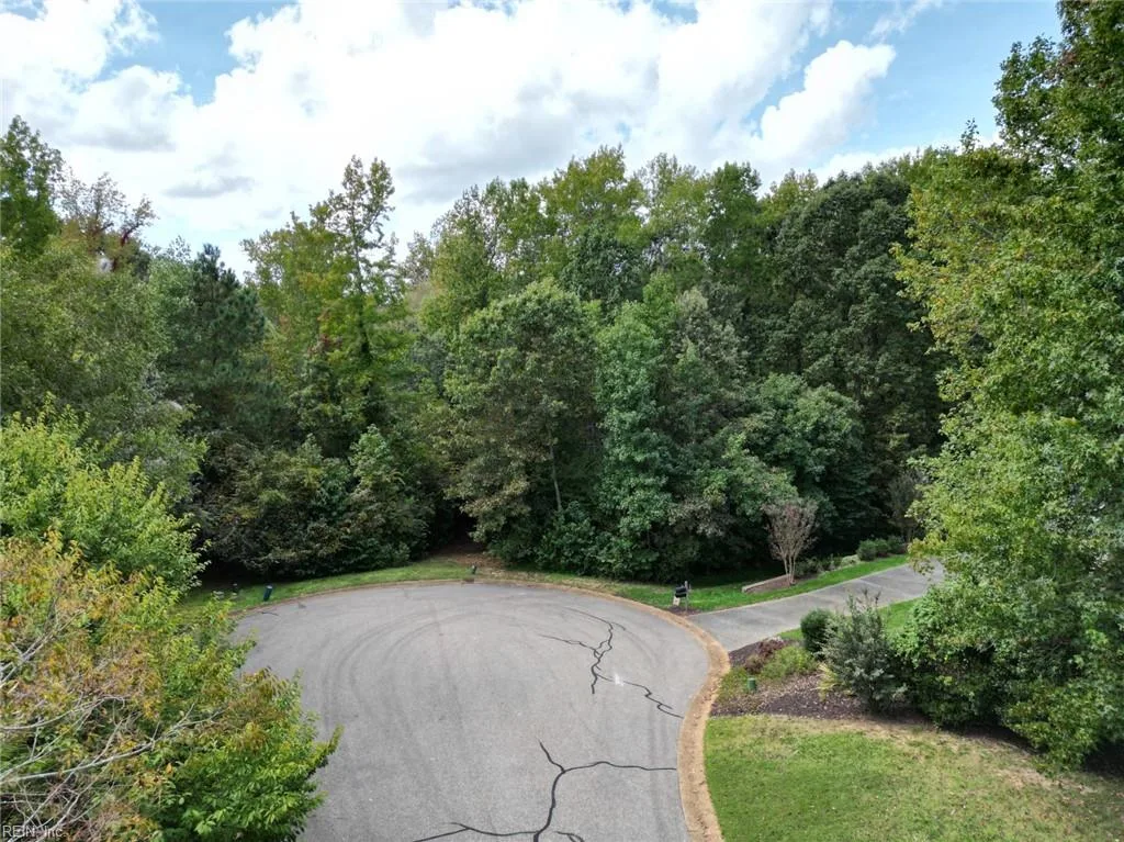 108 Murcar, Williamsburg, VA 23188, USA