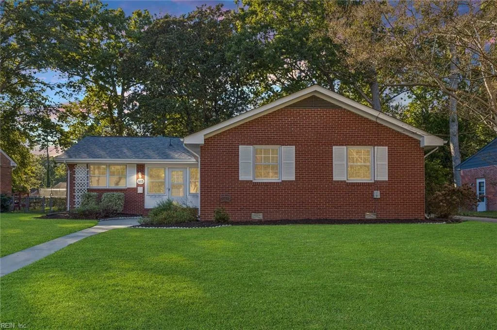 863 Catalina Dr, Newport News — photo