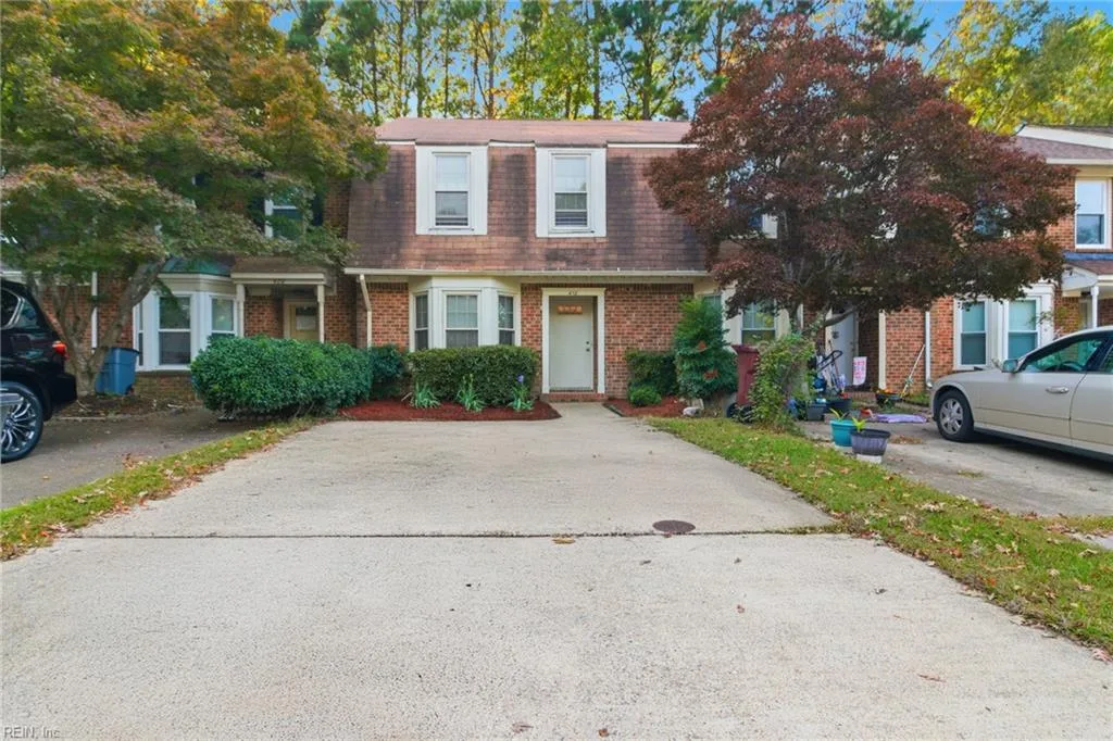 418 Middle Oaks Dr, Chesapeake — photo
