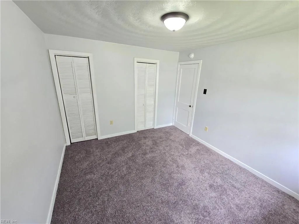 370 Carver Cir, Portsmouth — photo