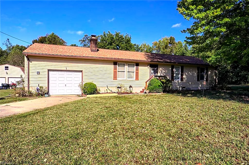 5111 Duchess Ln, Gloucester — photo