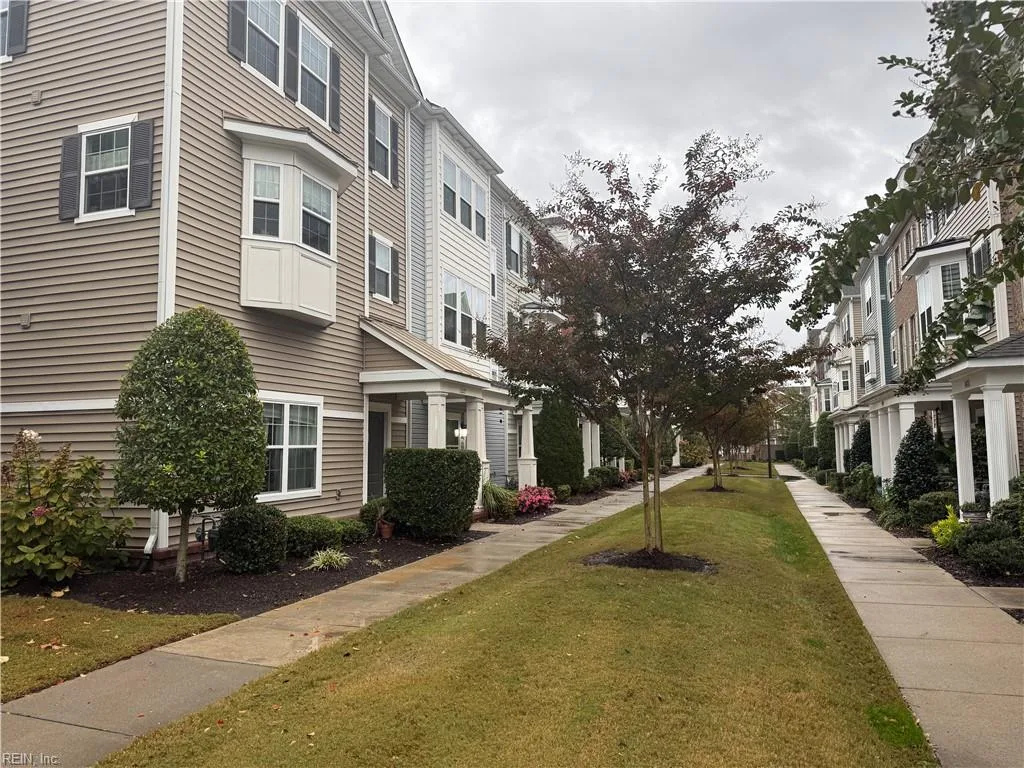 1652 Perla Dr, Virginia Beach — photo