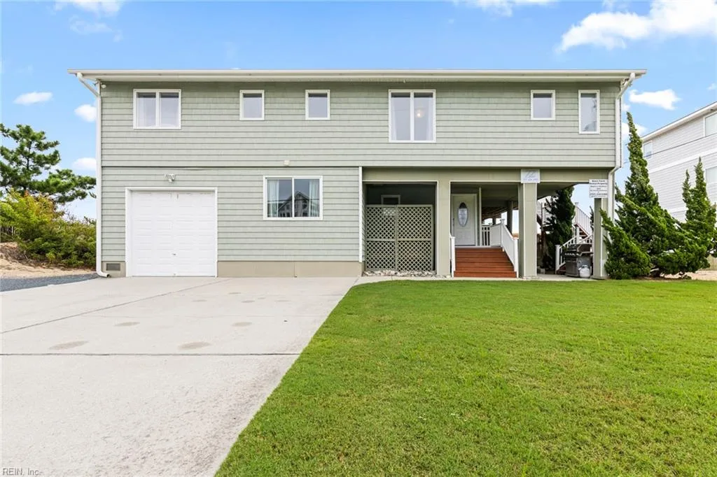 2348 Sandfiddler RD, VIRGINIABEACH VA 23456