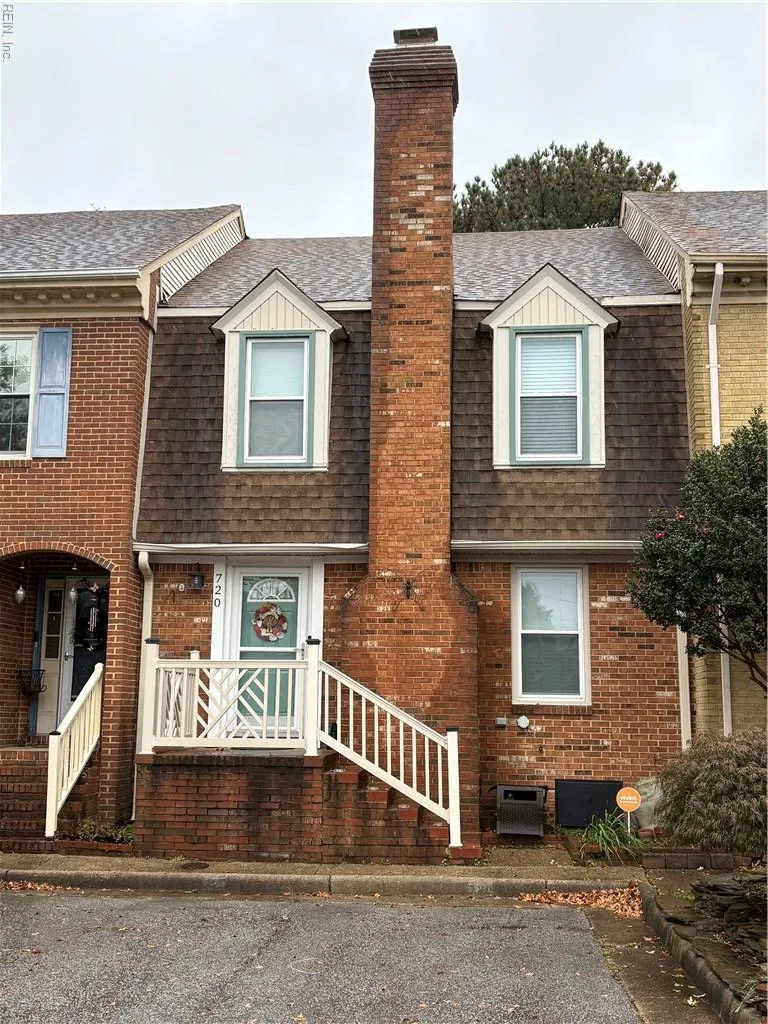 720 Lord Dunmore Dr, Virginia Beach — photo