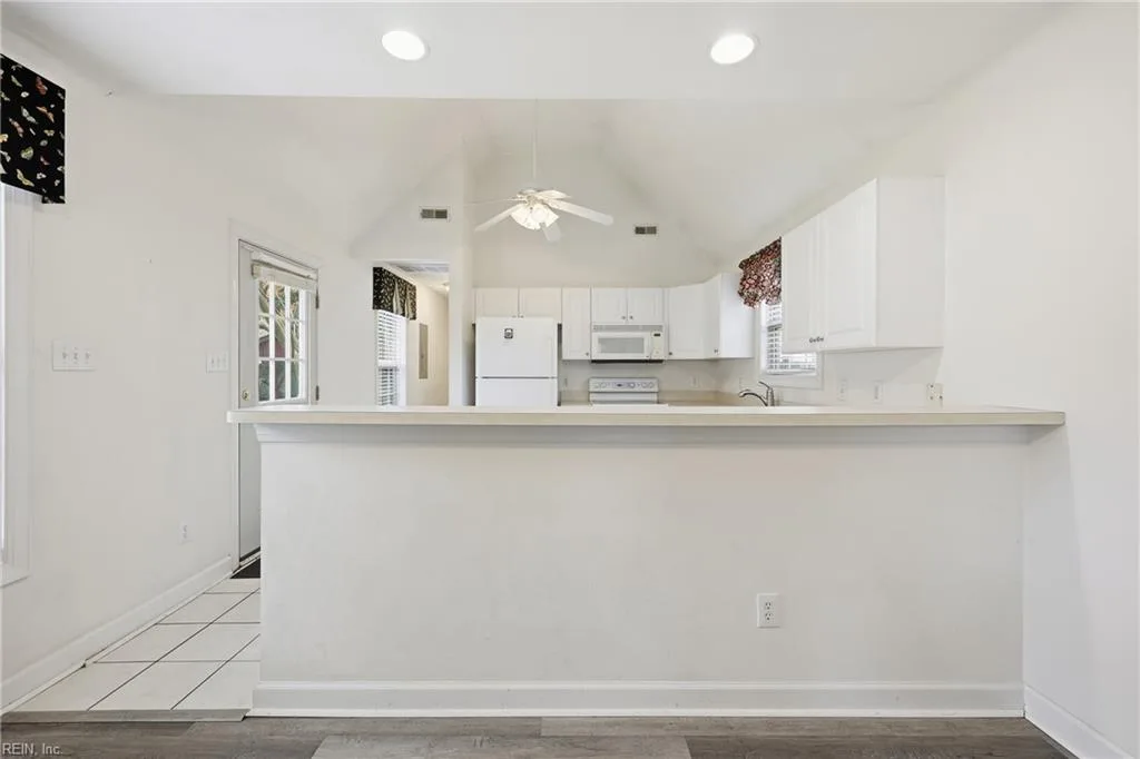 2005 Lockard AVE, CHESAPEAKE VA 23320