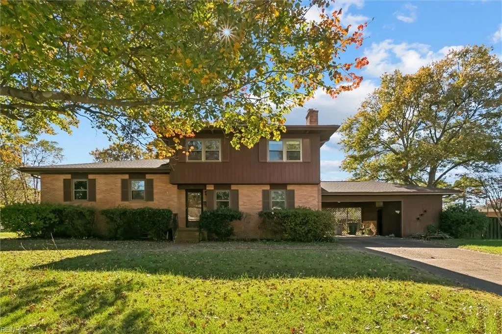 100 Ward Dr, Hampton — photo