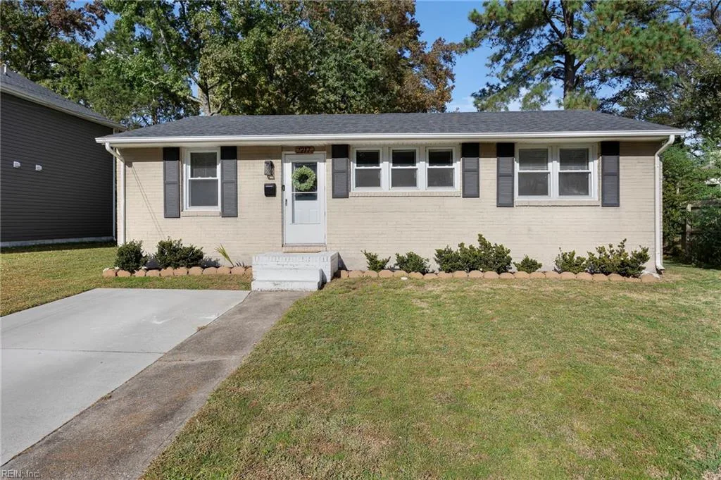 1217 Cleona Dr, Chesapeake — photo