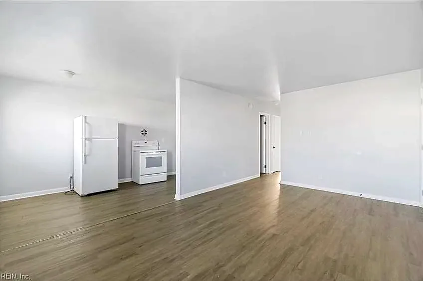 2500 Leo St, Norfolk — photo