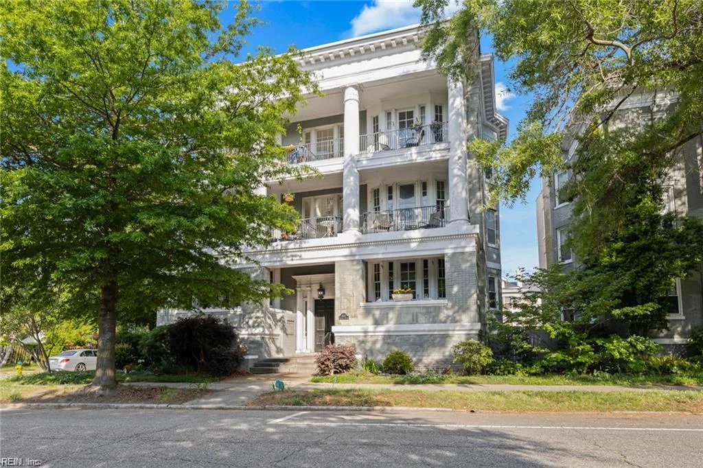 1005 Colonial Ave #3, Norfolk — photo