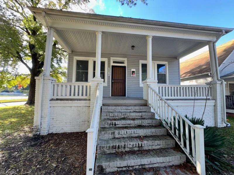 2014 Piedmont AVE, PORTSMOUTH VA 23704
