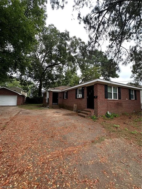 2812 Harrell Ave #B, Norfolk — photo