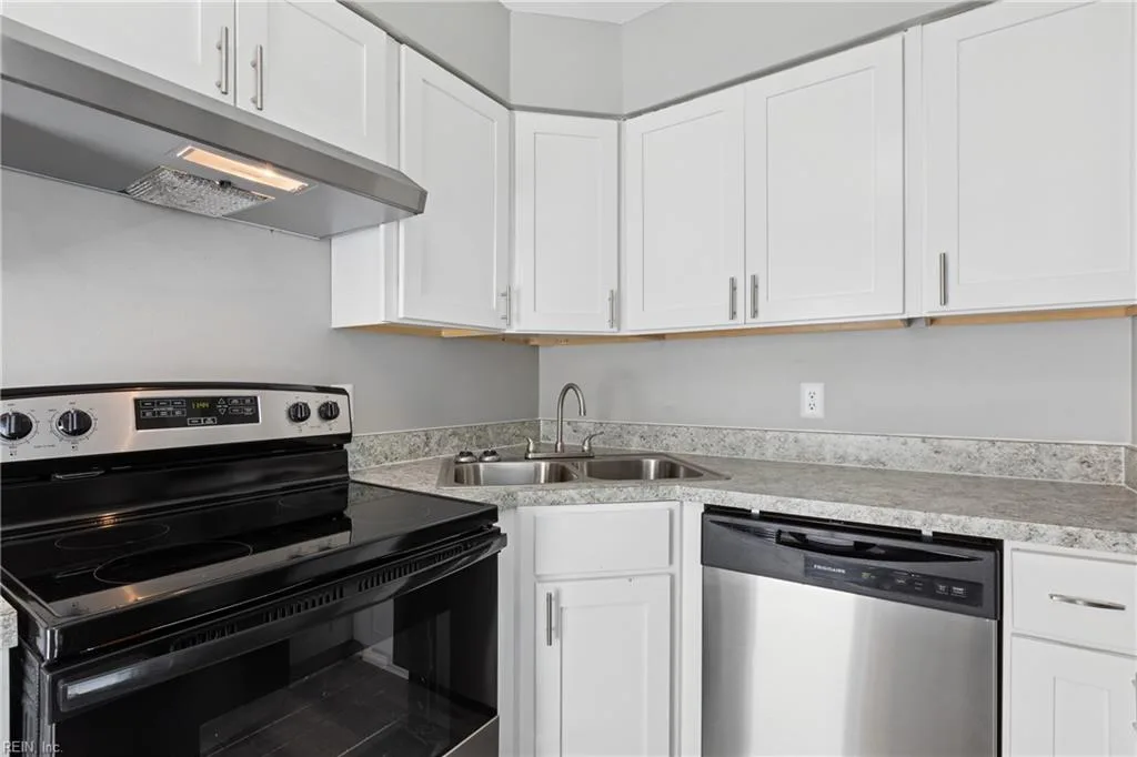 1007 Green ST, PORTSMOUTH VA 23704